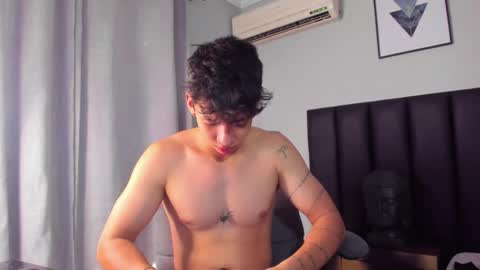Snapshot of isaac_cryston chatting on March 9, 2025, 9:36 pm isaac_cryston online show from March 9, 2025, 9:36 pm
