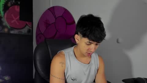 Snapshot of isaac_cryston chatting on September 9, 2025, 7:57 pm isaac_cryston online show from September 9, 2025, 7:57 pm