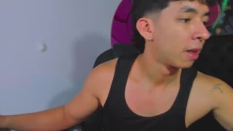 isaac_cryston online show from October 1, 2025, 8:04 pm