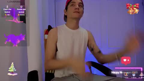 isaac online show from December 15, 2025, 10:36 pm