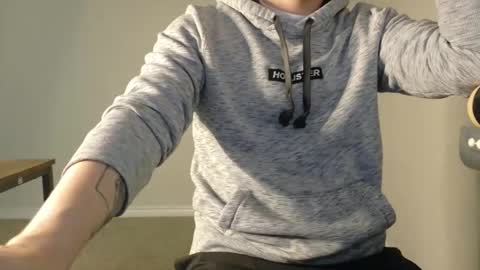 Snapshot of isaac_sheffield chatting on January 11, 2026, 4:50 am isaac online show from January 11, 2026, 4:50 am