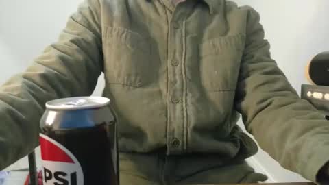 Snapshot of isaac_sheffield chatting on February 3, 2026, 7:02 am isaac online show from February 3, 2026, 7:02 am