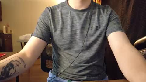 Snapshot of isaac_sheffield chatting on March 10, 2026, 5:56 am isaac online show from March 10, 2026, 5:56 am