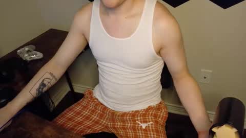 Snapshot of isaac_sheffield chatting on April 5, 2026, 2:09 am isaac online show from April 5, 2026, 2:09 am