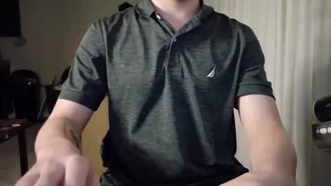 Snapshot of isaac_sheffield chatting on April 21, 2026, 10:32 am isaac online show from April 21, 2026, 10:32 am