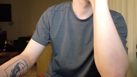 Snapshot of isaac_sheffield chatting on May 7, 2026, 11:37 am isaac online show from May 7, 2026, 11:37 am