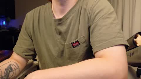 Snapshot of isaac_sheffield chatting on May 14, 2026, 9:49 am isaac online show from May 14, 2026, 9:49 am