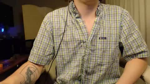 Snapshot of isaac_sheffield chatting on May 29, 2026, 10:57 am isaac online show from May 29, 2026, 10:57 am
