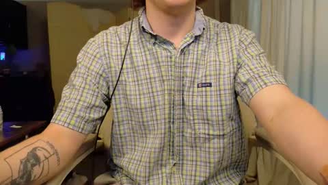 Snapshot of isaac_sheffield chatting on May 30, 2026, 11:51 am isaac online show from May 30, 2026, 11:51 am