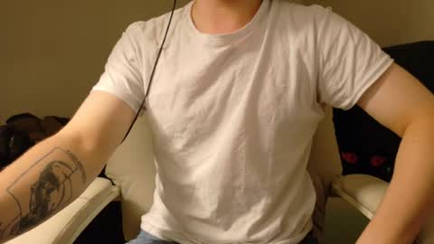 Snapshot of isaac_sheffield chatting on July 9, 2026, 11:47 am isaac online show from July 9, 2026, 11:47 am