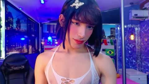 Snapshot of isaacnova chatting on June 24, 2026, 8:19 pm isaacnova online show from June 24, 2026, 8:19 pm