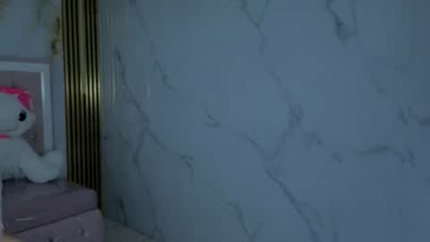 Snapshot of isabeau_s chatting on July 16, 2026, 1:06 pm isabeau_s online show from July 16, 2026, 1:06 pm