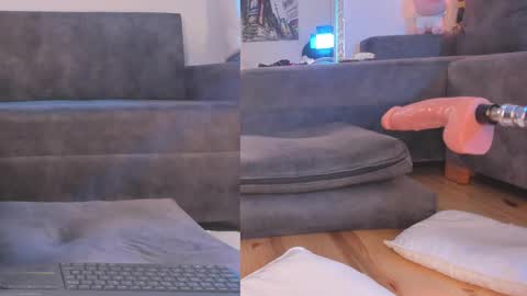 Snapshot of isabela_franco_ chatting on February 25, 2025, 3:05 pm Isabela online show from February 25, 2025, 3:05 pm