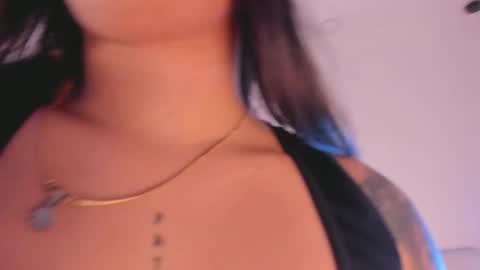 Snapshot of isabela_franco_ chatting on March 5, 2025, 12:11 pm Isabela online show from March 5, 2025, 12:11 pm