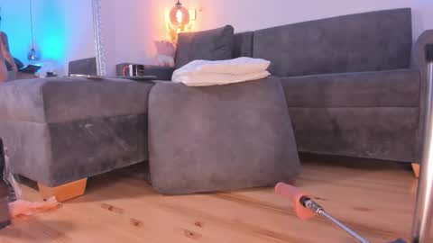 Snapshot of isabela_franco_ chatting on October 17, 2025, 12:08 pm Isabela online show from October 17, 2025, 12:08 pm