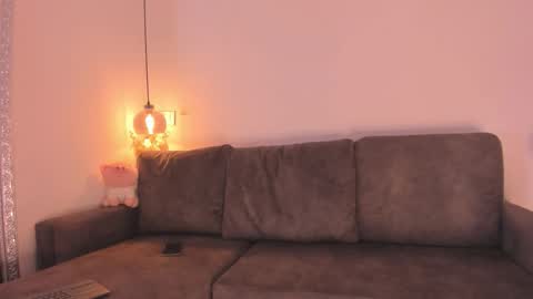 Snapshot of isabela_franco_ chatting on October 28, 2025, 12:09 pm Isabela online show from October 28, 2025, 12:09 pm