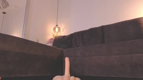 Snapshot of isabela_franco_ chatting on December 15, 2025, 11:47 am Isabela online show from December 15, 2025, 11:47 am