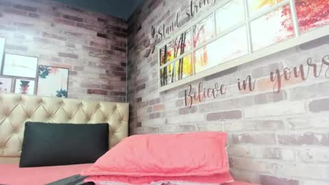Snapshot of isabela_gomez3 chatting on June 9, 2026, 3:34 pm Isabela online show from June 9, 2026, 3:34 pm