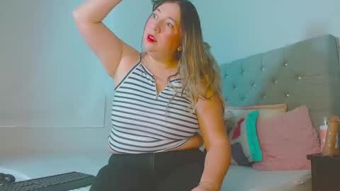 isabela online show from January 11, 2026, 1:49 pm