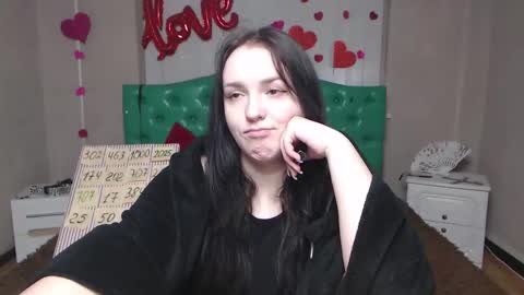 IsabelBlackberry online show from February 20, 2026, 6:48 am