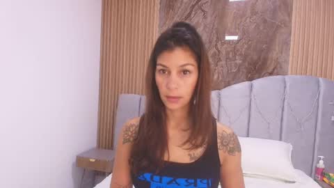 Snapshot of isabell_golden chatting on January 10, 2026, 11:56 am Isa online show from January 10, 2026, 11:56 am