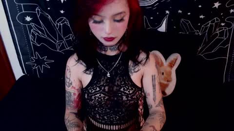    online show from December 28, 2024, 11:48 pm