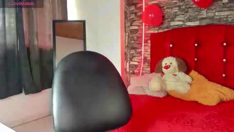 Snapshot of isabella_boom chatting on February 14, 2025, 3:47 pm isabella_boom online show from February 14, 2025, 3:47 pm