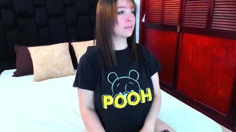 Snapshot of isabella_queen8 chatting on February 8, 2025, 3:08 am Isabella Your Queen online show from February 8, 2025, 3:08 am