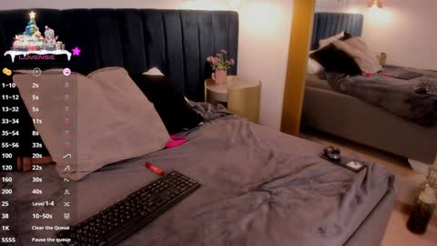 Snapshot of isabella_roa chatting on December 9, 2024, 1:51 am Isabella online show from December 9, 2024, 1:51 am