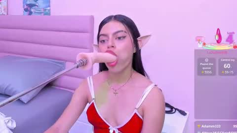 Snapshot of isabella_santos1 chatting on March 5, 2025, 3:40 pm Isabella online show from March 5, 2025, 3:40 pm