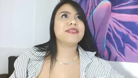 Snapshot of isabella_velvet27 chatting on July 2, 2026, 1:28 pm Isabella velvet online show from July 2, 2026, 1:28 pm