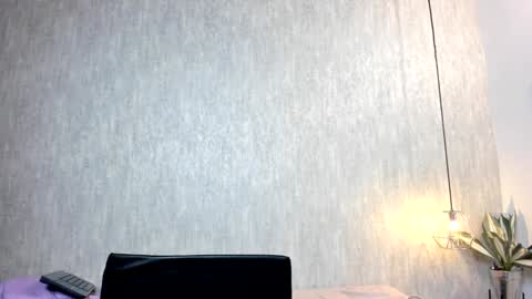 Snapshot of isabella_zc chatting on January 24, 2025, 6:04 pm isabella zc online show from January 24, 2025, 6:04 pm