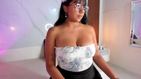 Snapshot of isabella_zc chatting on September 9, 2025, 7:46 pm isabella zc online show from September 9, 2025, 7:46 pm
