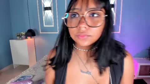 Snapshot of isabella_zc chatting on July 3, 2026, 12:11 pm isabella zc online show from July 3, 2026, 12:11 pm
