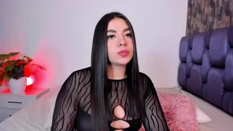 ISABELLA online show from April 24, 2026, 12:46 am