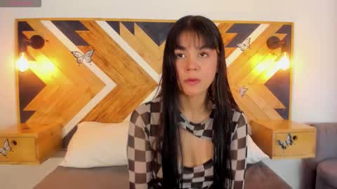 Isabella  online show from October 20, 2025, 12:27 pm