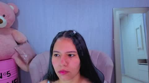 Snapshot of isabellanoir_a chatting on February 15, 2026, 12:36 pm Isa online show from February 15, 2026, 12:36 pm