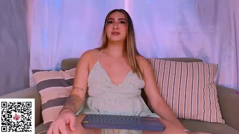 Snapshot of isabellas_smith chatting on October 13, 2025, 8:42 pm Martina IG martissmith01 online show from October 13, 2025, 8:42 pm