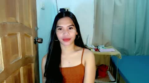 Snapshot of isabelle_amore chatting on June 20, 2026, 8:55 pm Ysa online show from June 20, 2026, 8:55 pm