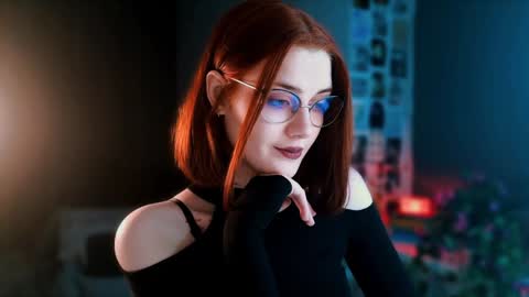 Madame Isabelle online show from January 23, 2025, 3:43 pm