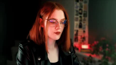Madame Isabelle online show from February 7, 2025, 4:03 pm