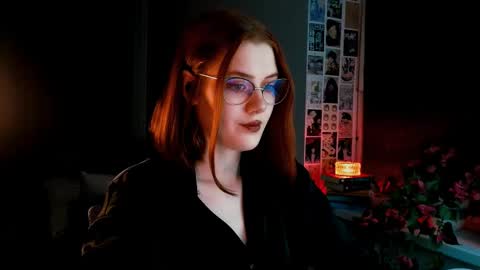 Madame Isabelle online show from February 20, 2025, 4:57 pm
