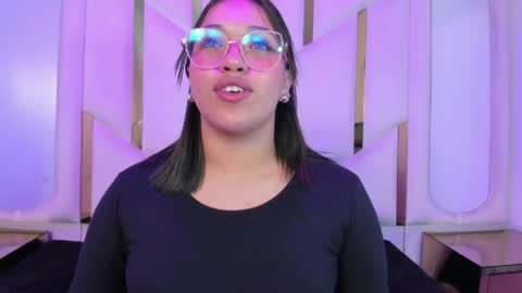 isabellrodriguez18 online show from April 11, 2026, 8:07 am