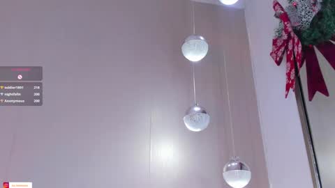 Isa Monroee  online show from December 22, 2024, 3:44 am