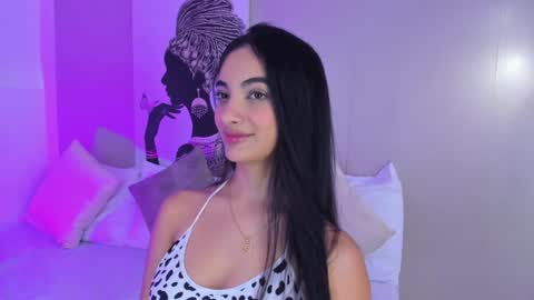 Isa Monroee  online show from December 26, 2024, 8:21 pm