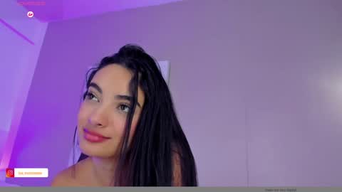 Isa Monroee  online show from February 5, 2025, 2:51 am