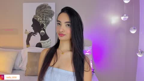 Isa Monroee  online show from February 7, 2025, 9:26 pm