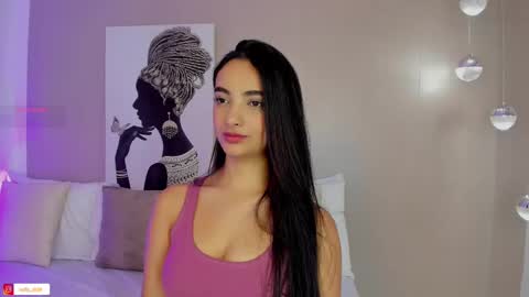 Isa Monroee  online show from February 12, 2025, 9:01 pm