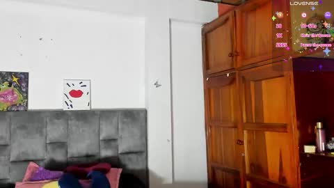 Isabela  online show from October 26, 2025, 3:12 am