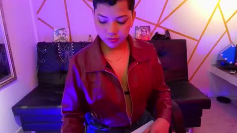 isabela online show from September 29, 2025, 4:17 am